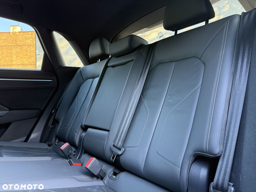 Audi Q3 - 22