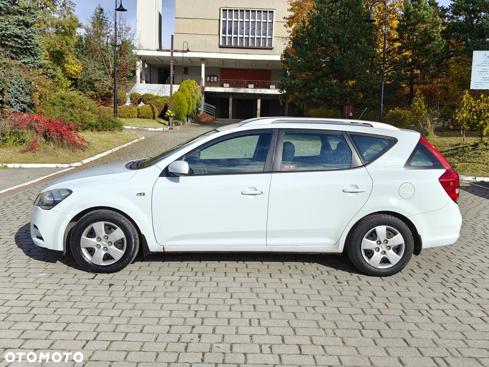 Hyundai ix20 1.4 CRDi Comfort - 3