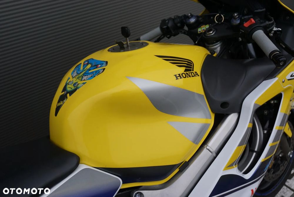Honda CBR - 5
