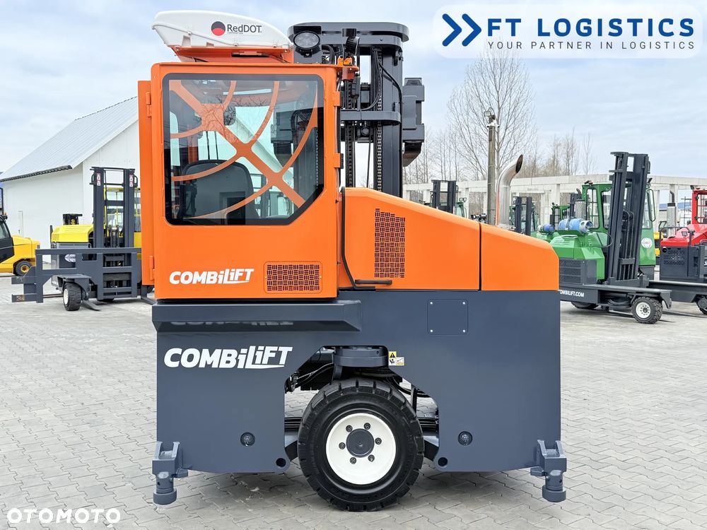 Combilift WÓZEK CZTEROKIERUNKOWY - WIELOKIERUNKOWY | COMBILIFT C4000 | DIESEL | TRIPLEX 6800MM | POZYCJONER WIDEŁ | OGRZEWANIE + KLIMATYZACJA | STAN IDEALNY | Szeroka oferta wózków czterokierunkowych i bocznych, dopasowanych do różnorodnych potrzeb i zastosowań - 29