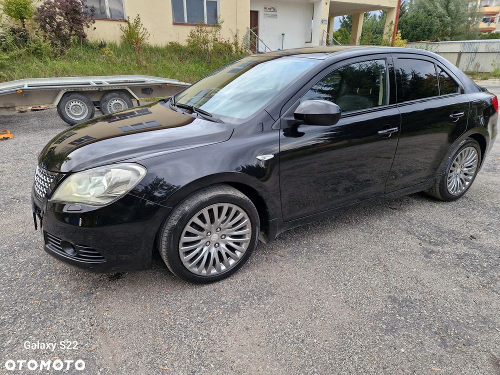 Suzuki Kizashi 2.4 Sport 4WD CVT - 2