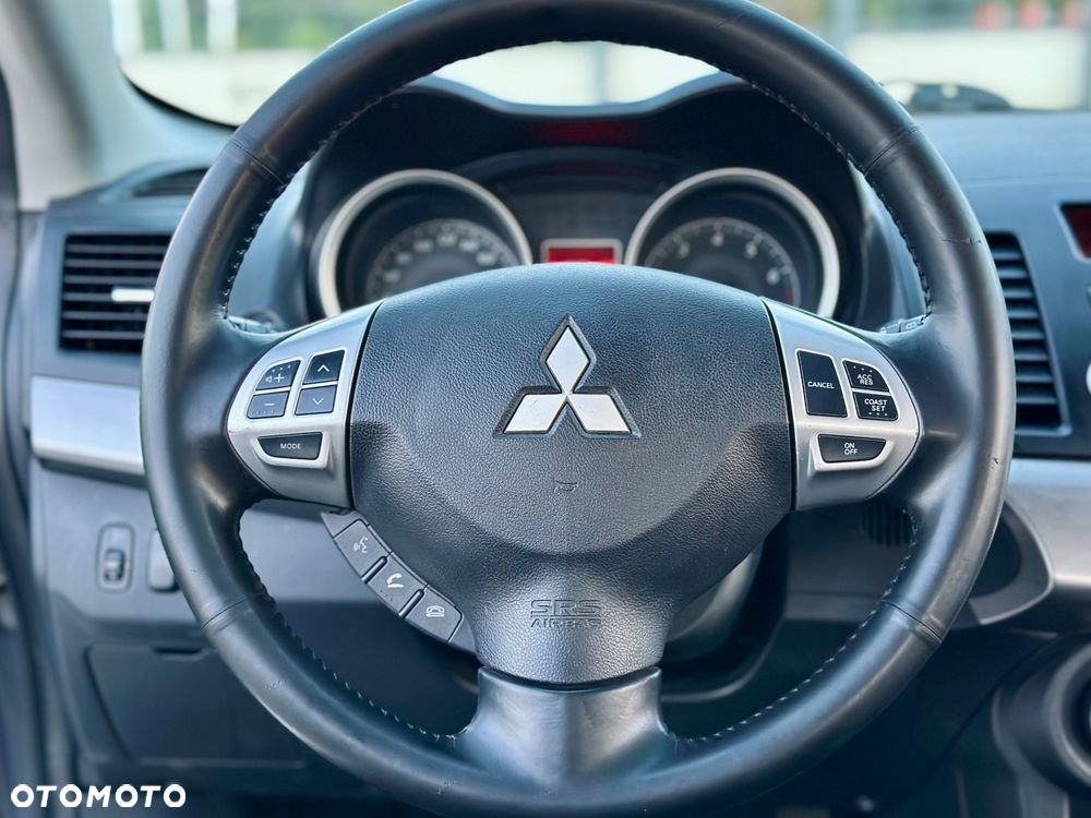 Mitsubishi Lancer 1.8 Instyle - 9