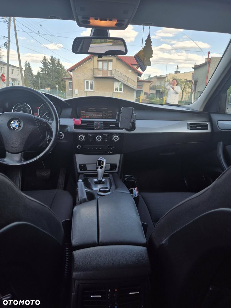 BMW Seria 5 - 11