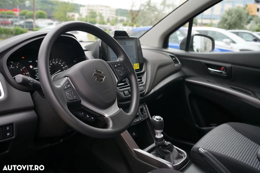 Suzuki S-Cross 1.4 Boosterjet 6MT MHEV Cool - 11