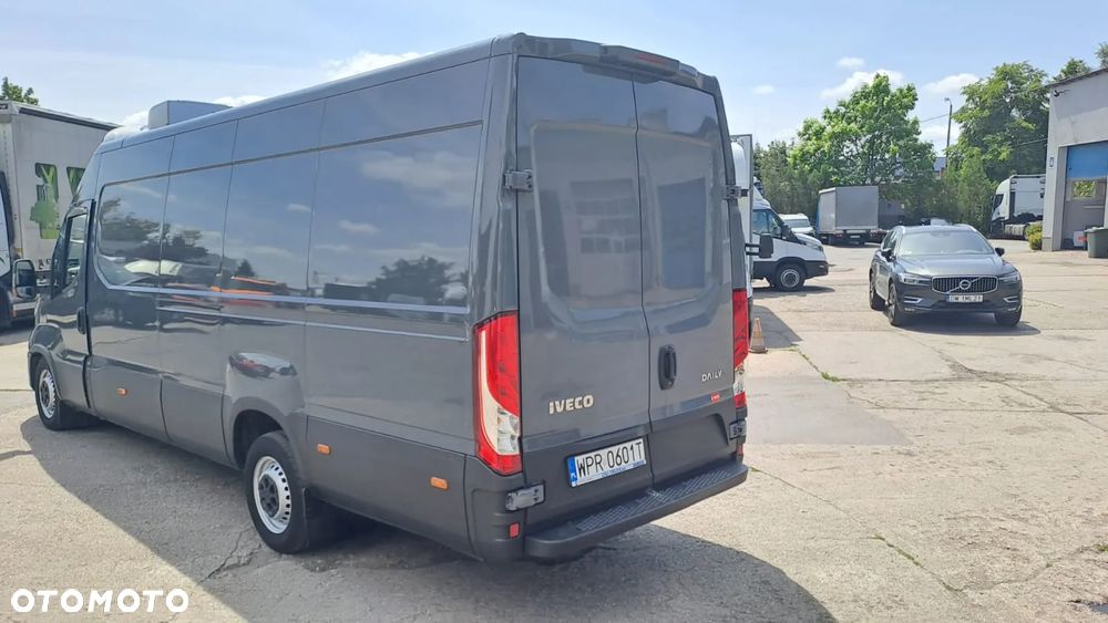 Iveco 35S18V Chłodnia Izoterma Furgon Maxi Izolowany Blaszak Krajowy 3l 180KM Ledy Nawigacja - 4