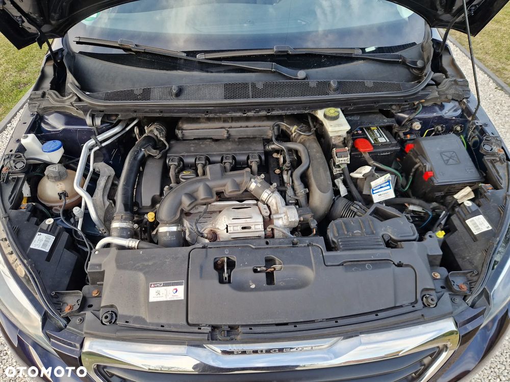 Peugeot 308 125 THP Active - 7