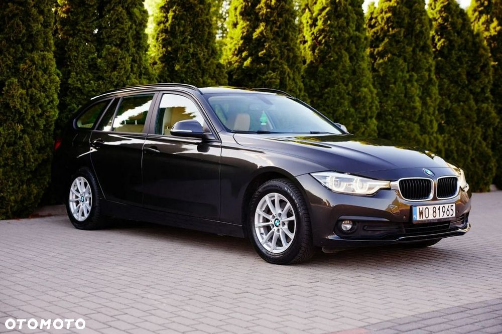 BMW Seria 3 318d Edition Luxury Line Purity - 10