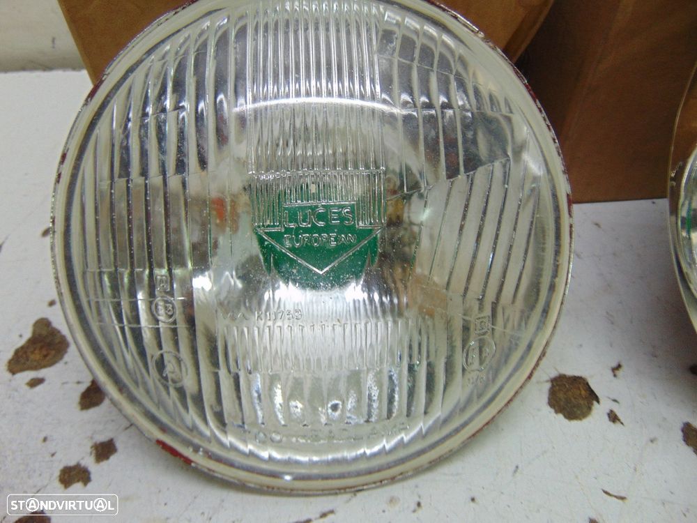 Faróis carros ingleses - 4