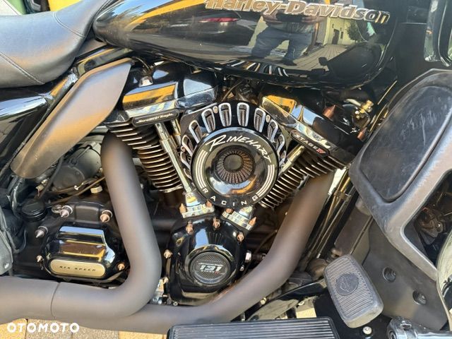 Harley-Davidson Touring Road Glide - 14