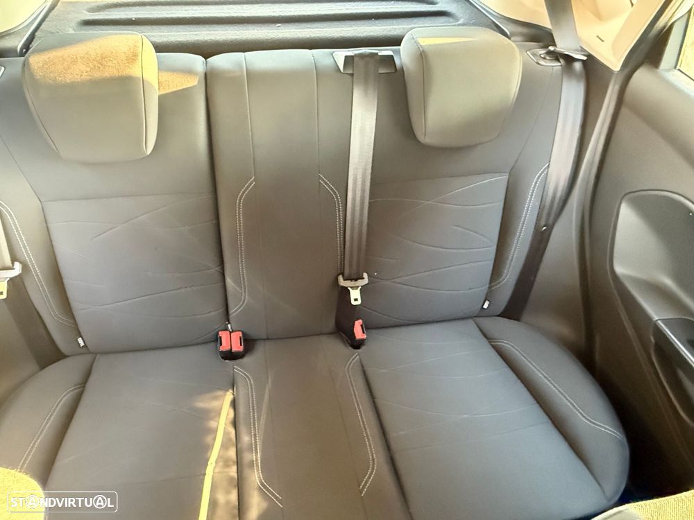 Ford Fiesta 1.0 Ti-VCT Titanium - 12