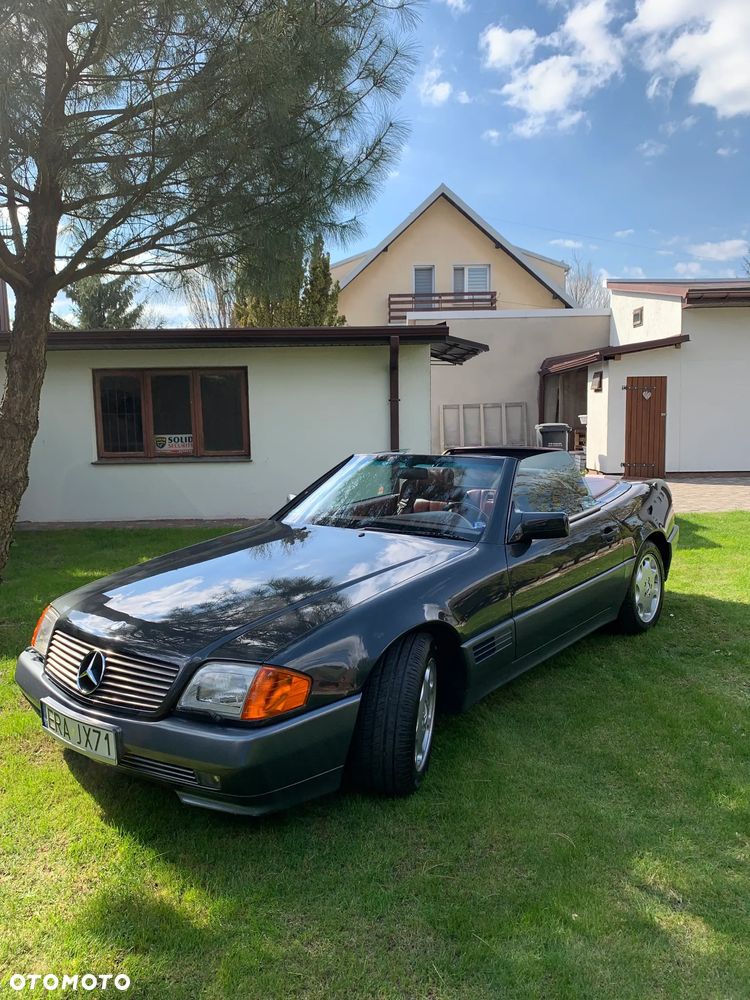 Mercedes-Benz SL - 1