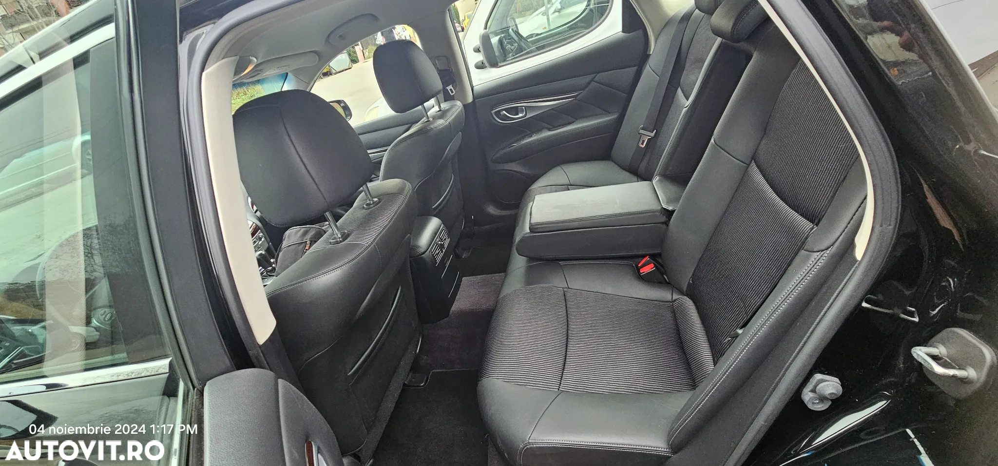 Infiniti Q70 2.2d - 7
