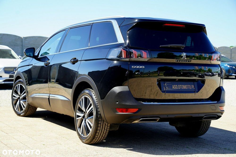Peugeot 5008 - 10