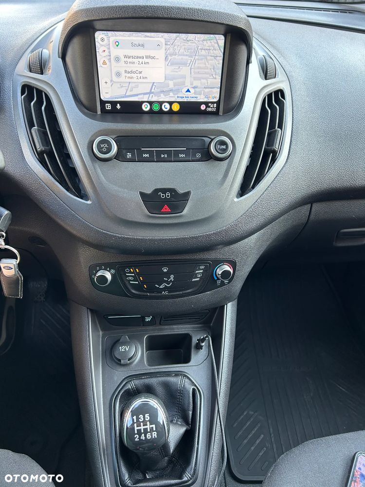 Ford Transit Courier - 24