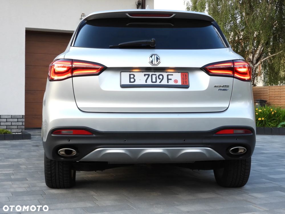 MG HS PHEV Luxury - 30