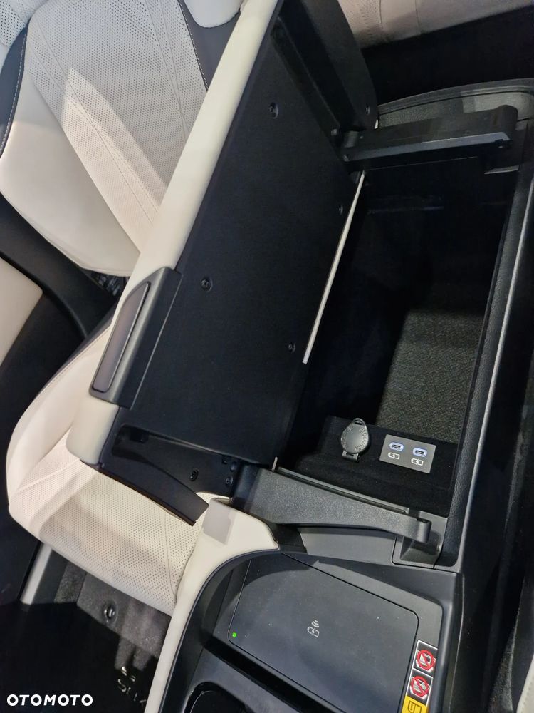 Lexus ES 300h Prestige - 18