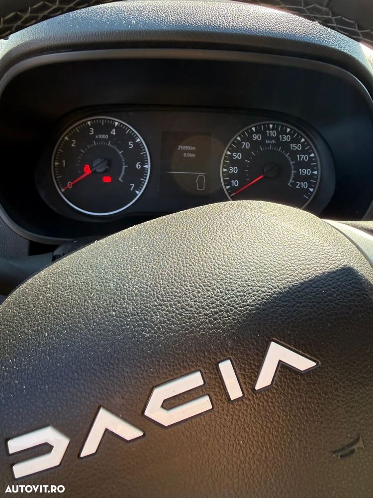 Dacia Duster TCe 150 EDC Expression - 3