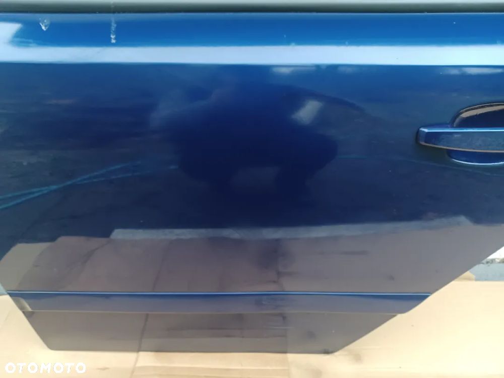 DRZWI TYLNE LEWE ASTRA H KOMBI Z21B - 3