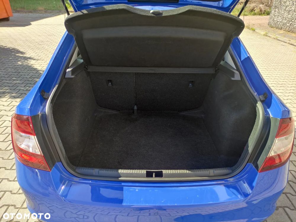 Skoda RAPID 1.0 TSI Ambition DSG - 9