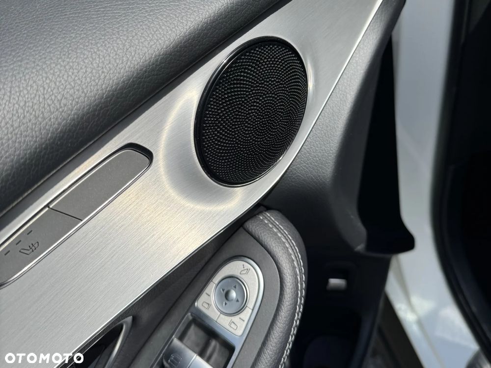 Mercedes-Benz GLC - 13