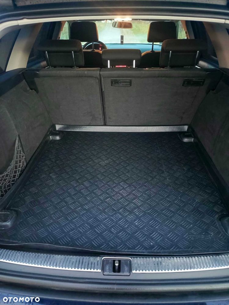 Audi A4 Avant - 4