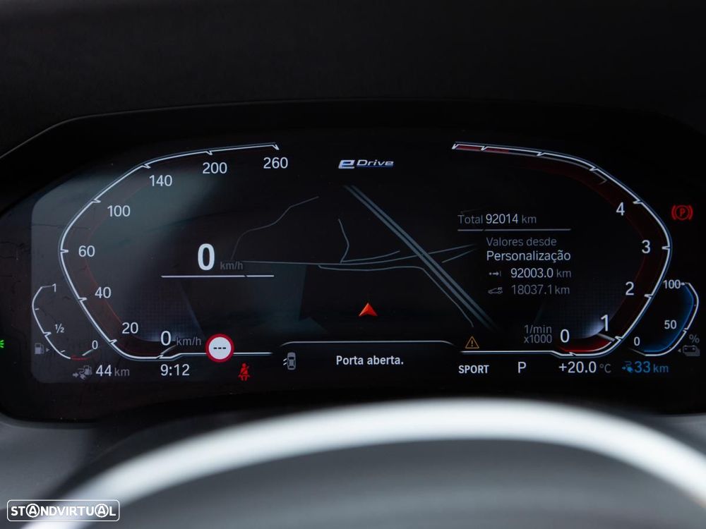 BMW 330 e xDrive Aut. M Sport - 28