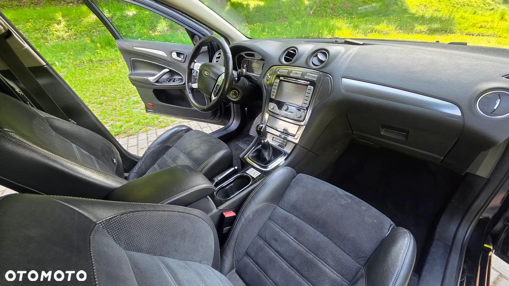 Ford Mondeo 2.0 TDCi Titanium X - 21