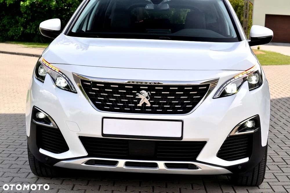 Peugeot 5008 1.5 BlueHDi Allure S&S EAT8 - 6
