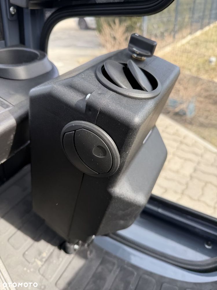 Toyota 02-8FGF25 - 8