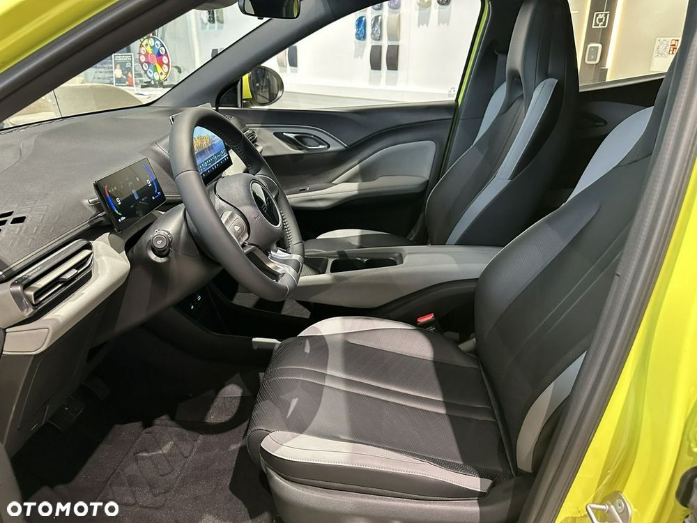 BYD Dolphin Surf - 9