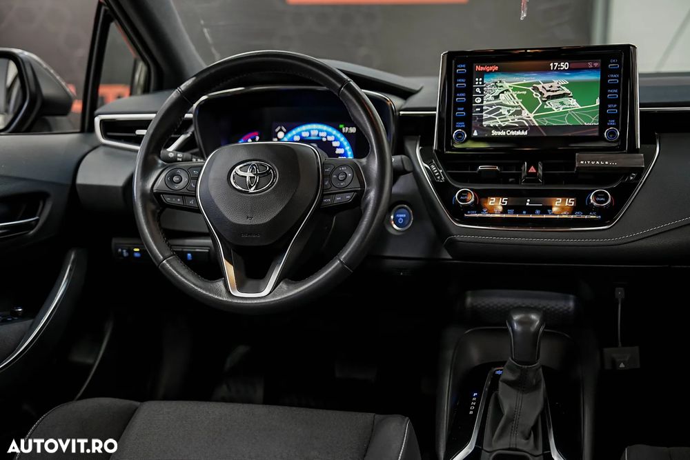 Toyota Corolla 1.8 HSD Dynamic - 10