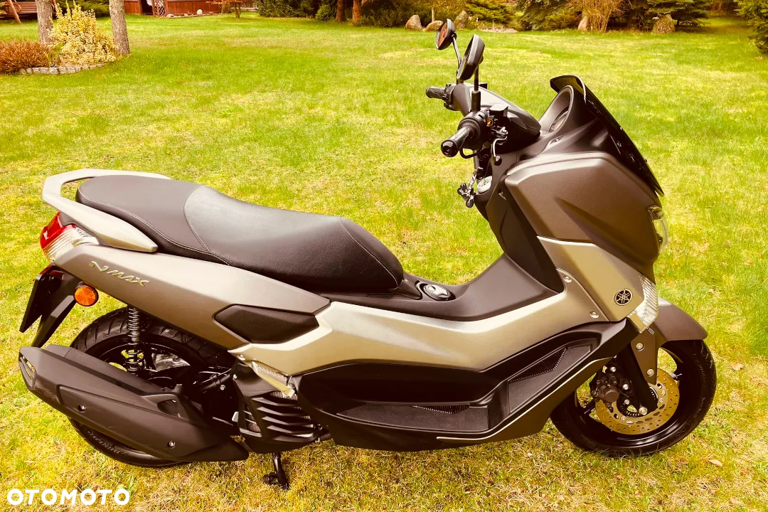 Yamaha NMAX - 5