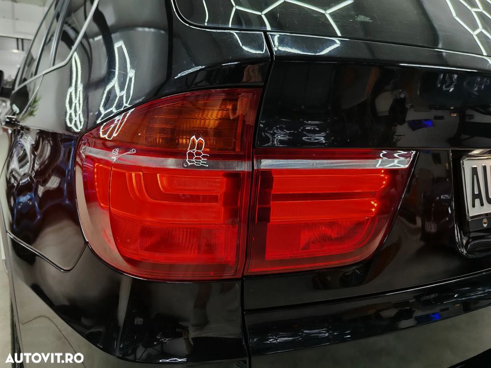 BMW X5 xDrive30d Blue Performance Edition Exclusive - 32