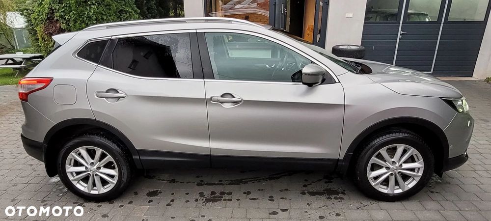 Nissan Qashqai 1.2 DIG-T TEKNA+ - 6