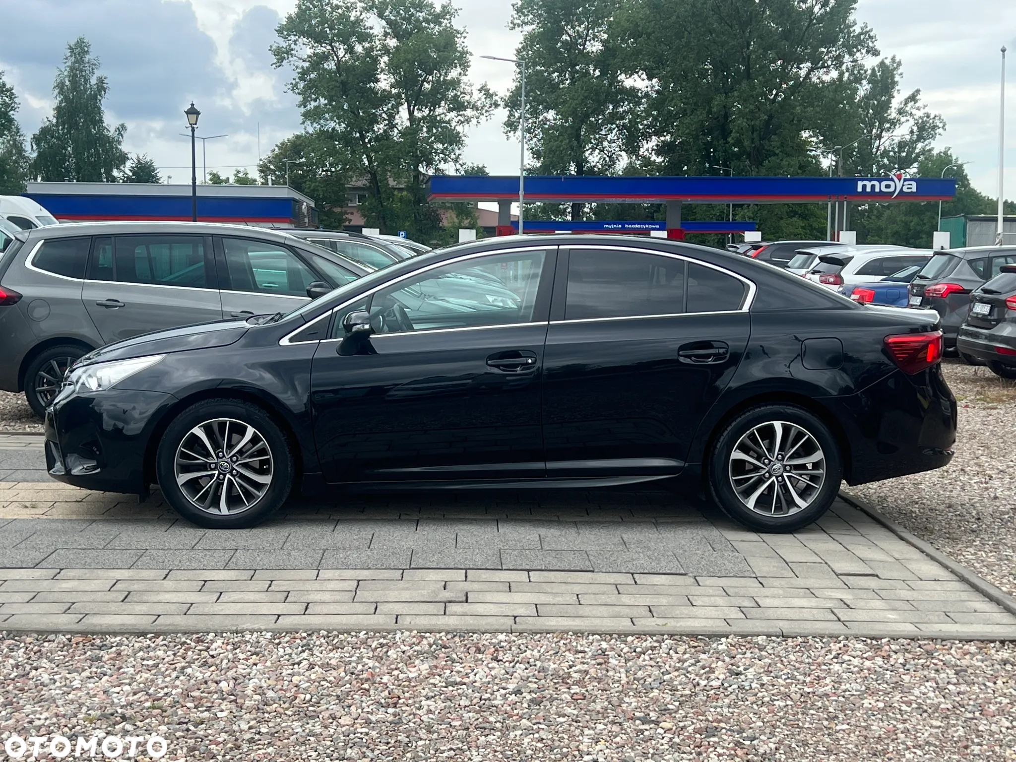 Toyota Avensis 2.0 D-4D Prestige - 13