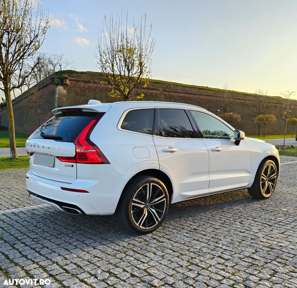 Volvo XC 60 D4 AWD Geartronic RDesign - 13