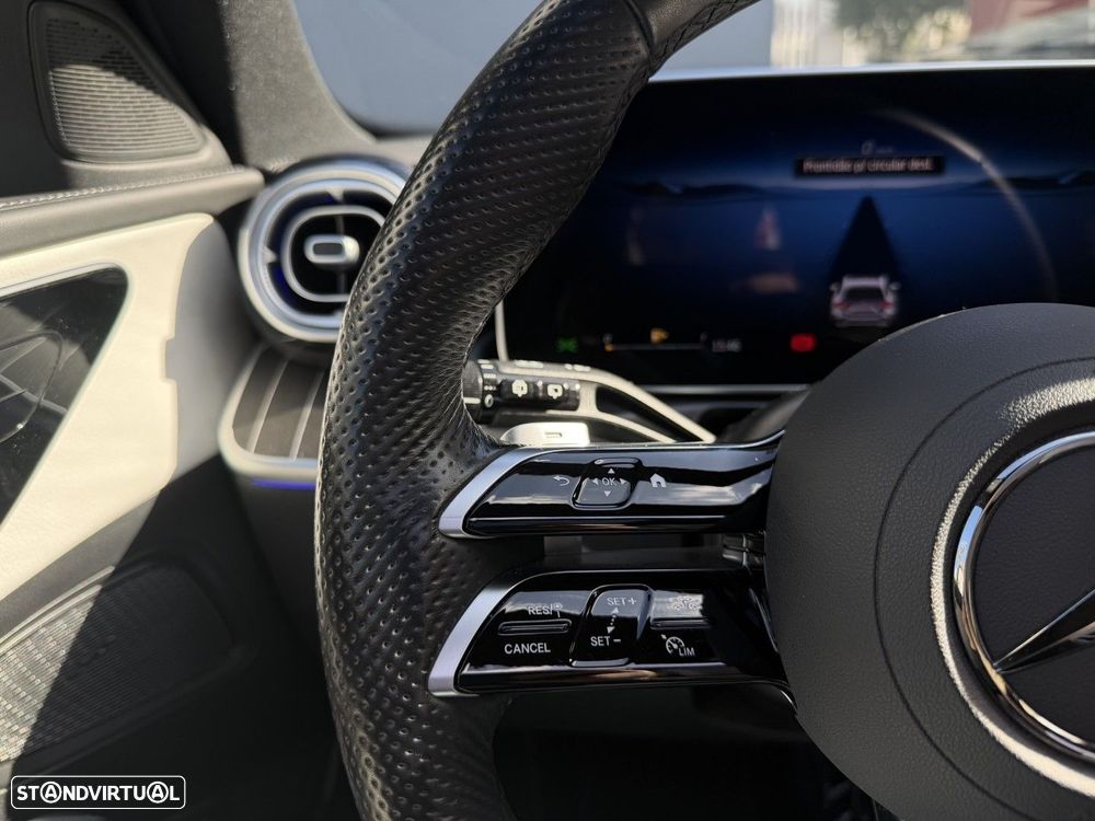 Mercedes-Benz C 300 e T 9G-TRONIC AMG Line - 36