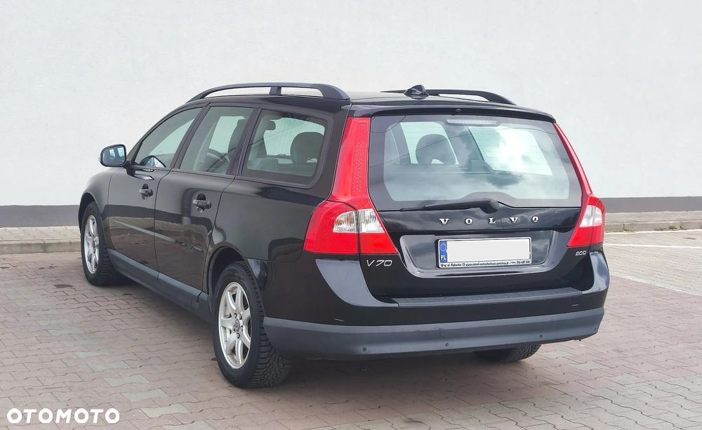 Volvo V70 2.0D Momentum - 6