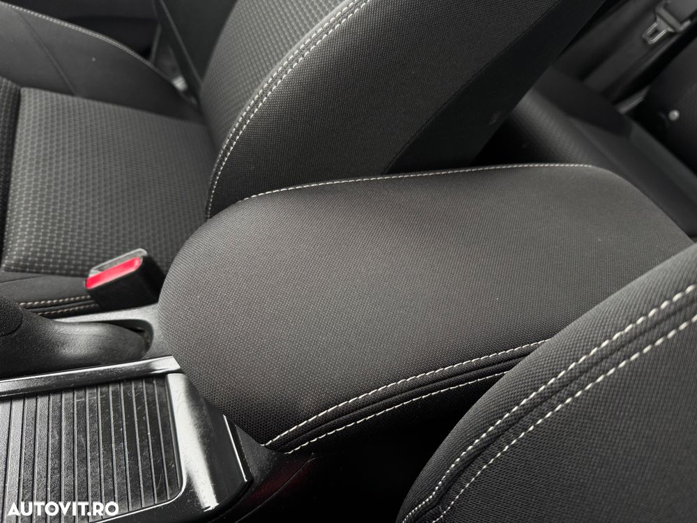 Honda Civic 1.4 i-VTEC Sport Black Edition - 15