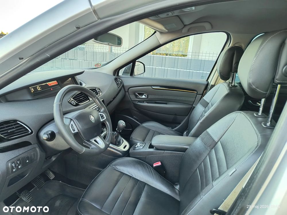 Renault Scenic dCi 130 FAP Bose Edition - 8