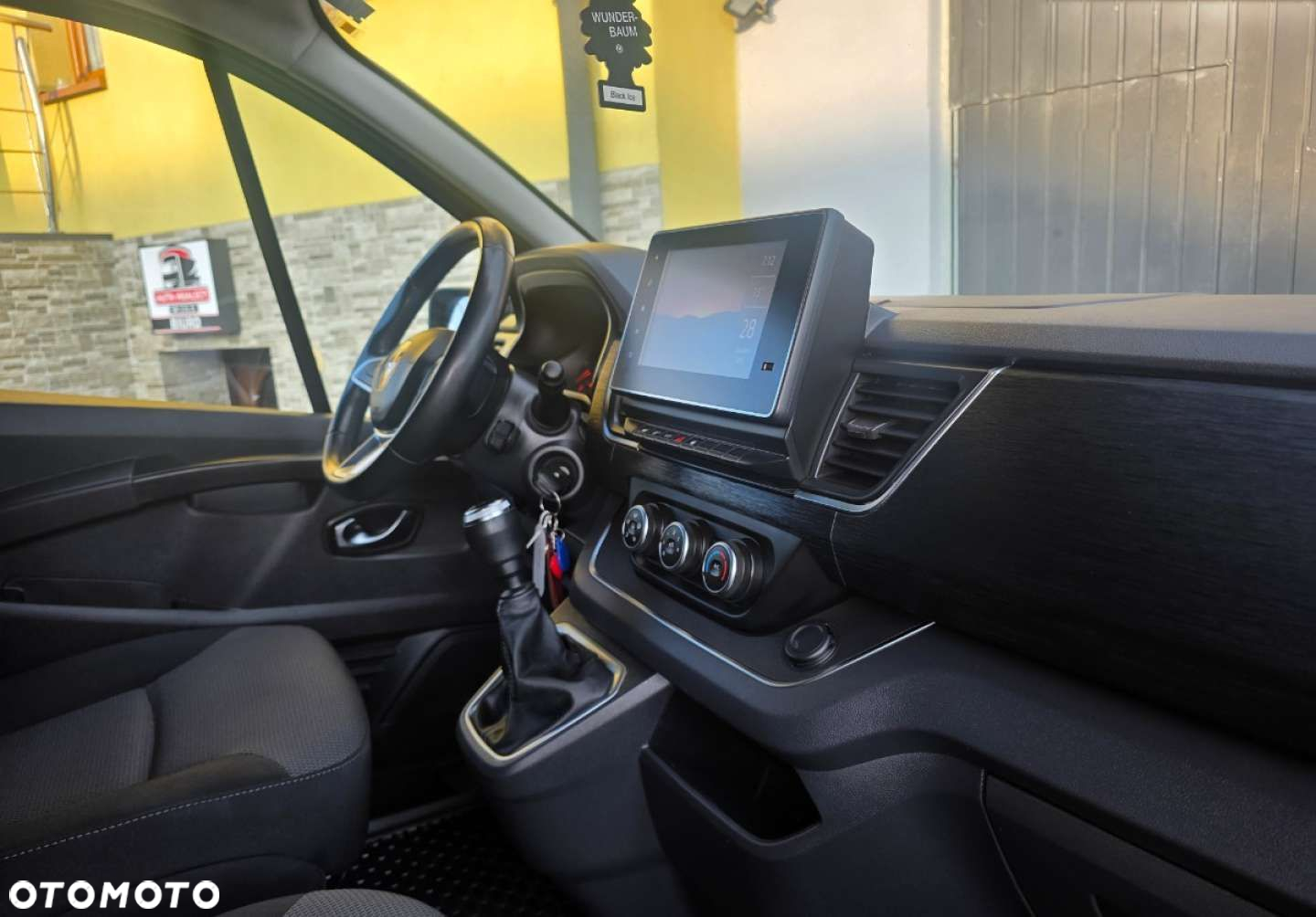 Renault Trafic - 21