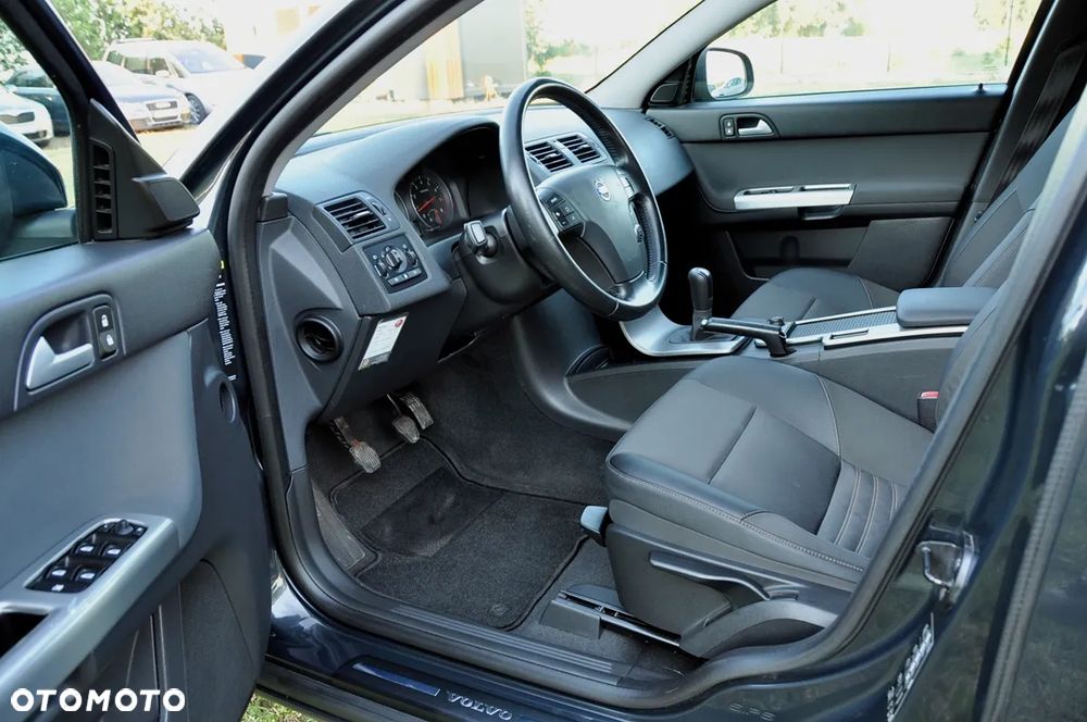 Volvo V50 1.8 Momentum - 10