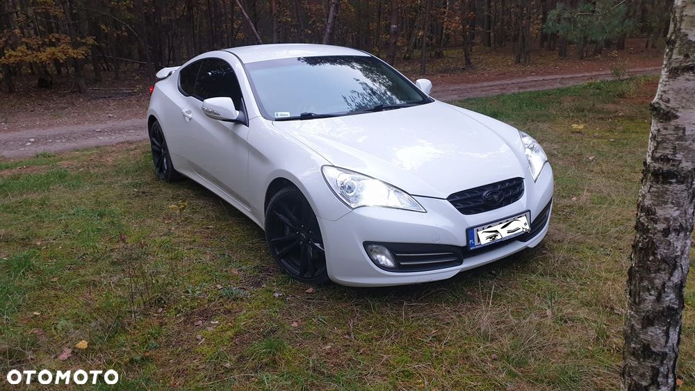 Hyundai Genesis Coupe 2.0 TCI Premium - 1