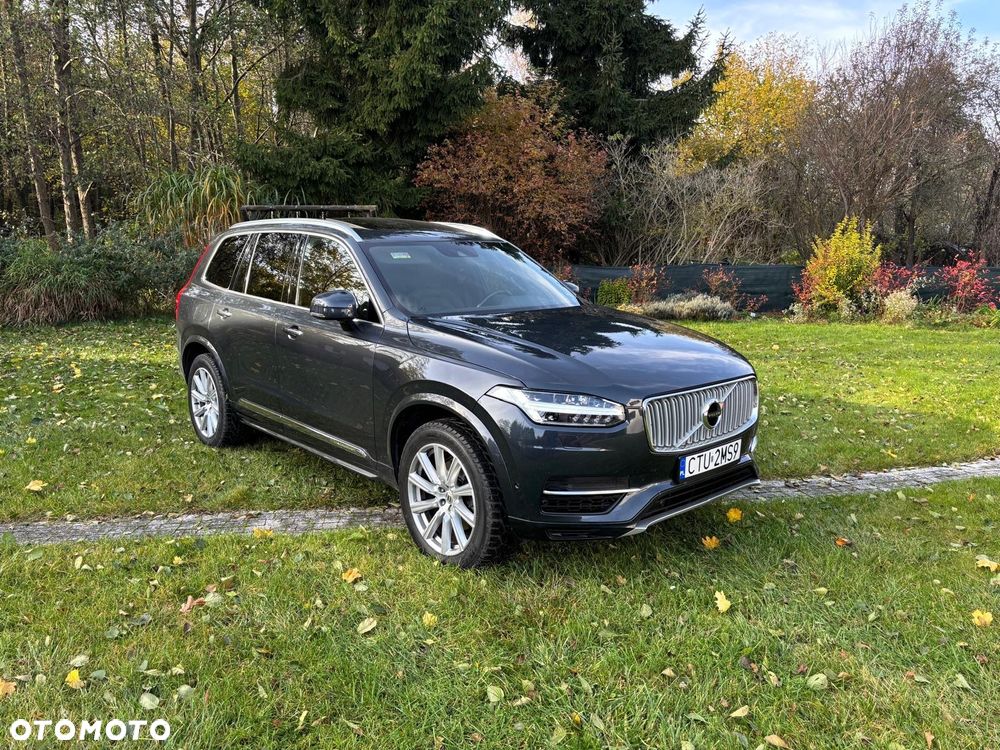 Volvo XC 90 T8 AWD Plug-In Hybrid Momentum 7os - 8
