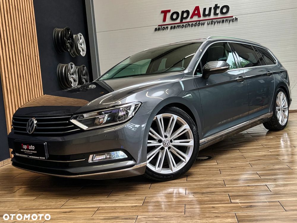 Volkswagen Passat - 1