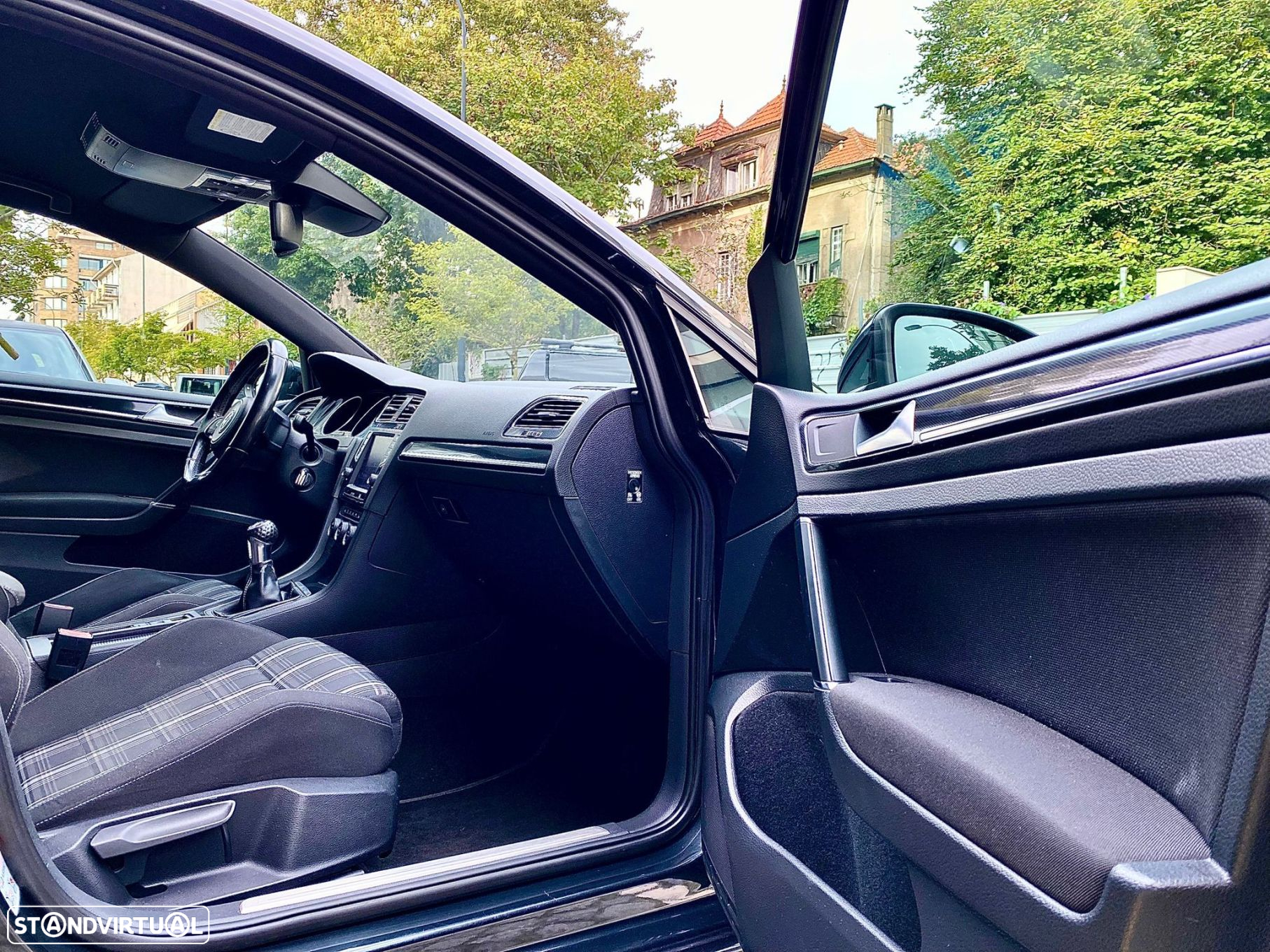 VW Golf 2.0 TDI GTD - 24