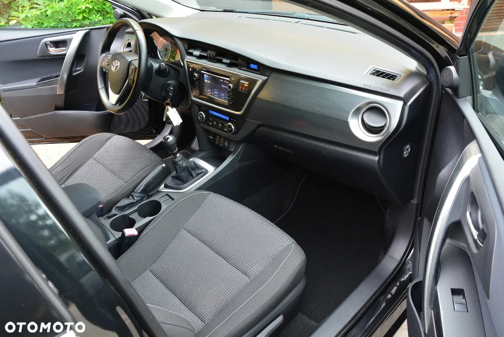 Toyota Auris 1.6 Valvematic Comfort - 20