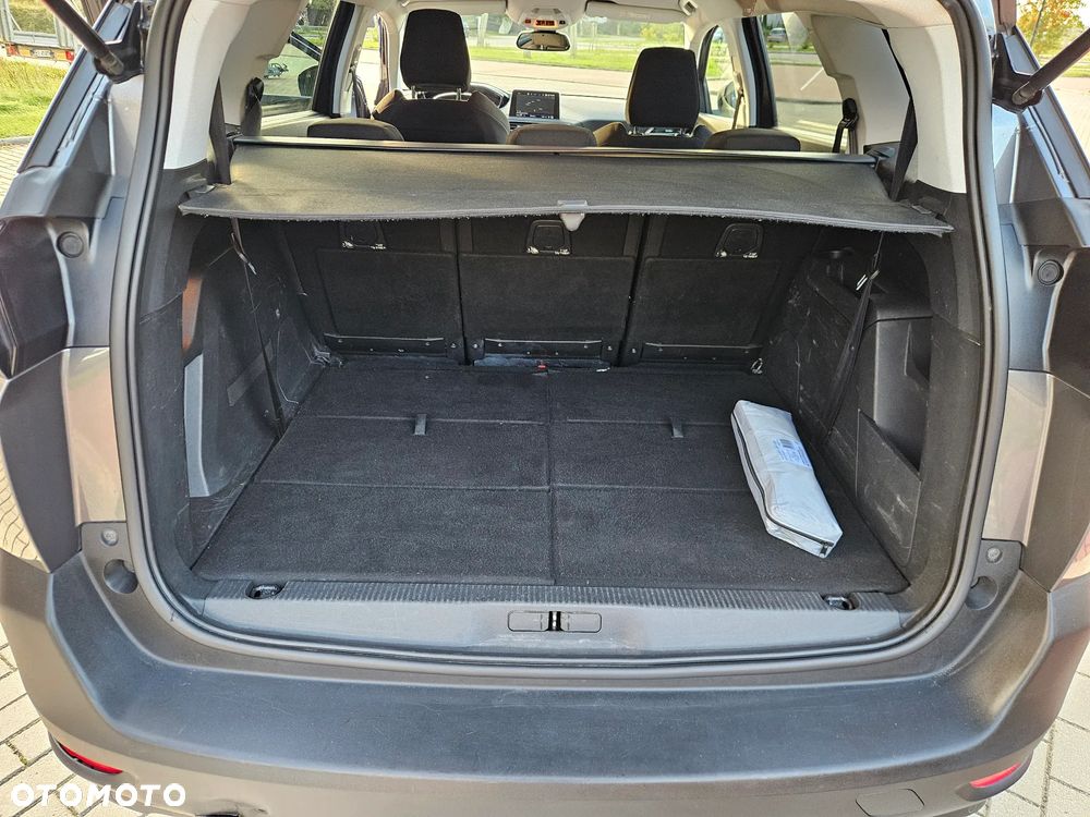 Peugeot 5008 BlueHDi 130 Allure - 12