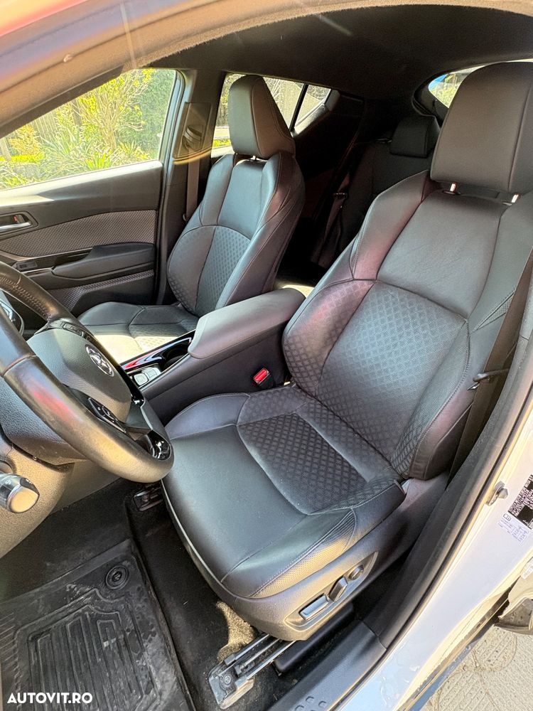 Toyota C-HR 2.0 HSD 184 CP 4x2 CVT Classy - 5