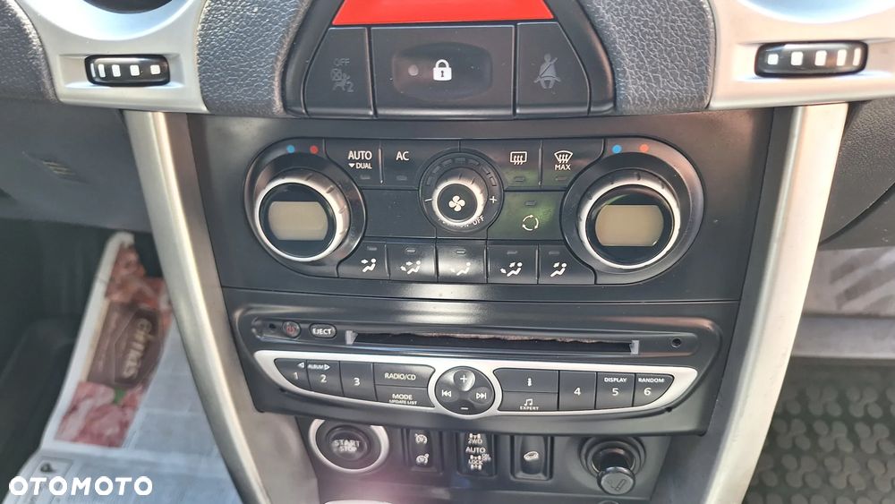 Renault Koleos 2.5 16V 4x4 Expression - 24